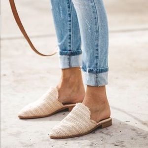Vici Ally Handwoven Artisan Slides
